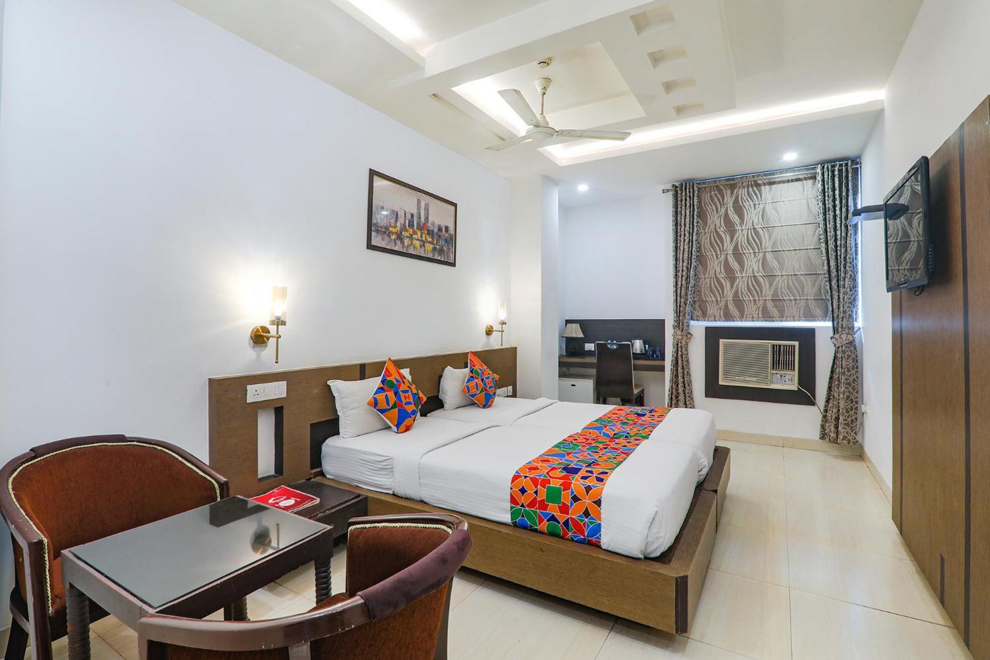 Fabhotel Prime The Continental Lucknow Esterno foto