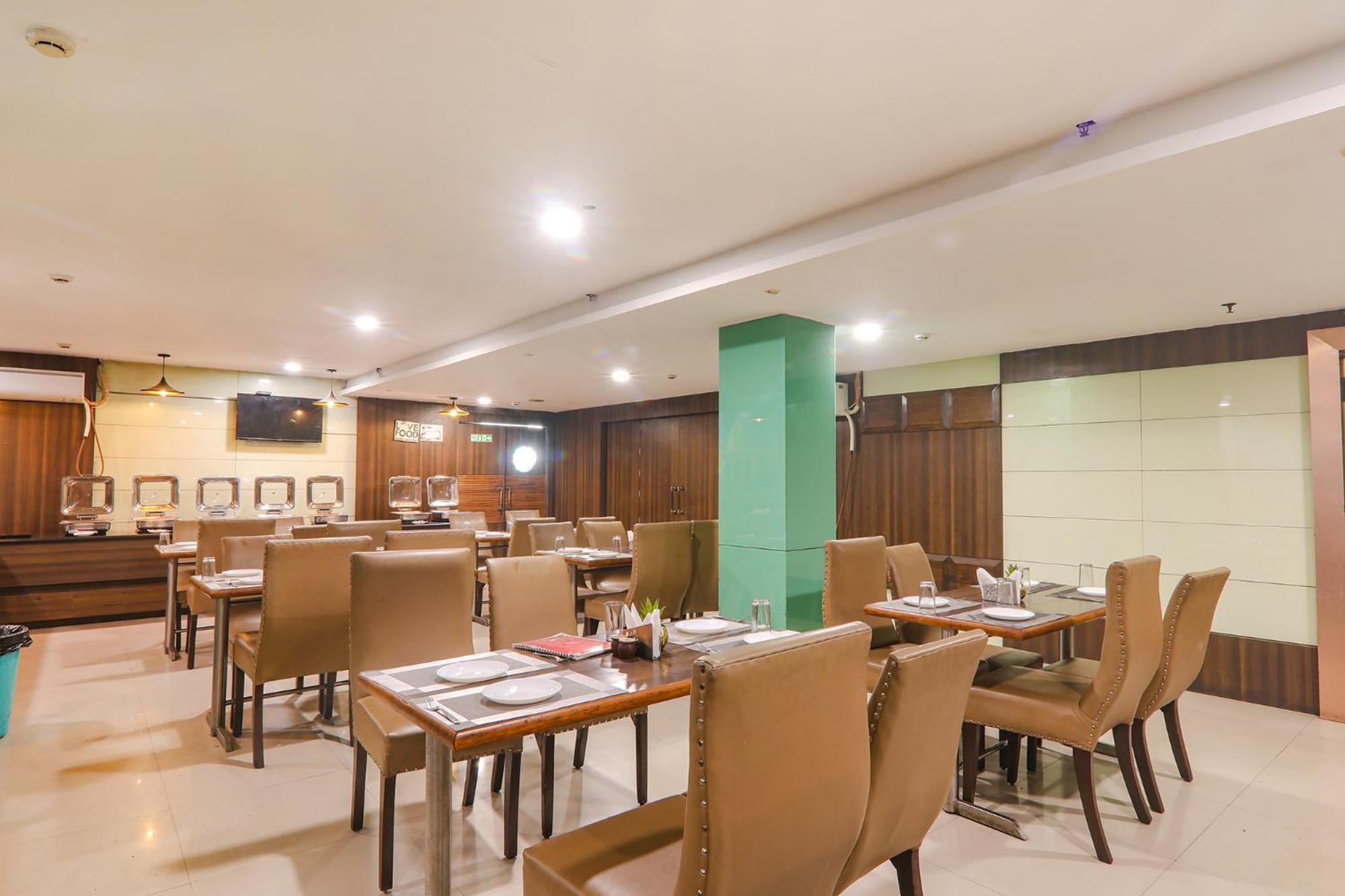 Fabhotel Prime The Continental Lucknow Esterno foto