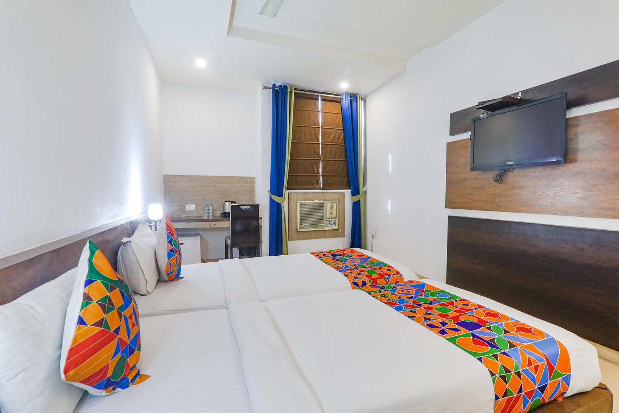 Fabhotel Prime The Continental Lucknow Esterno foto